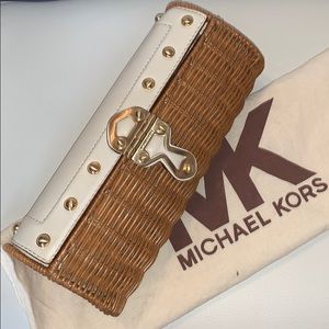 ‼️FINAL SALE✅ Michael Kors Santorini wicker clutch